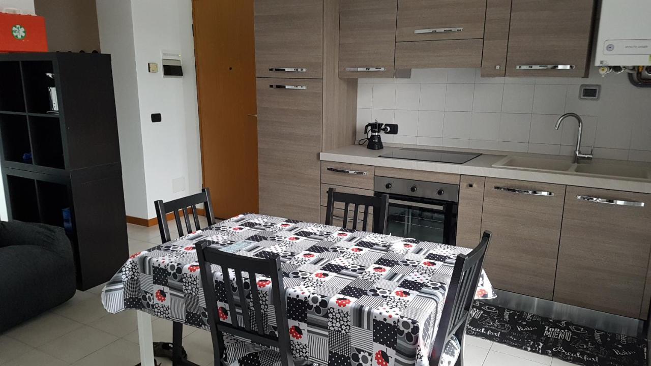 Abe Casa Vacanze Cir 01624-Cni-00502 Bergamo Bagian luar foto