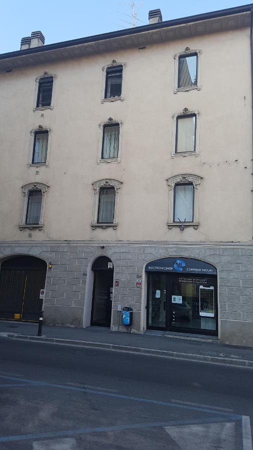 Abe Casa Vacanze Cir 01624-Cni-00502 Bergamo Bagian luar foto